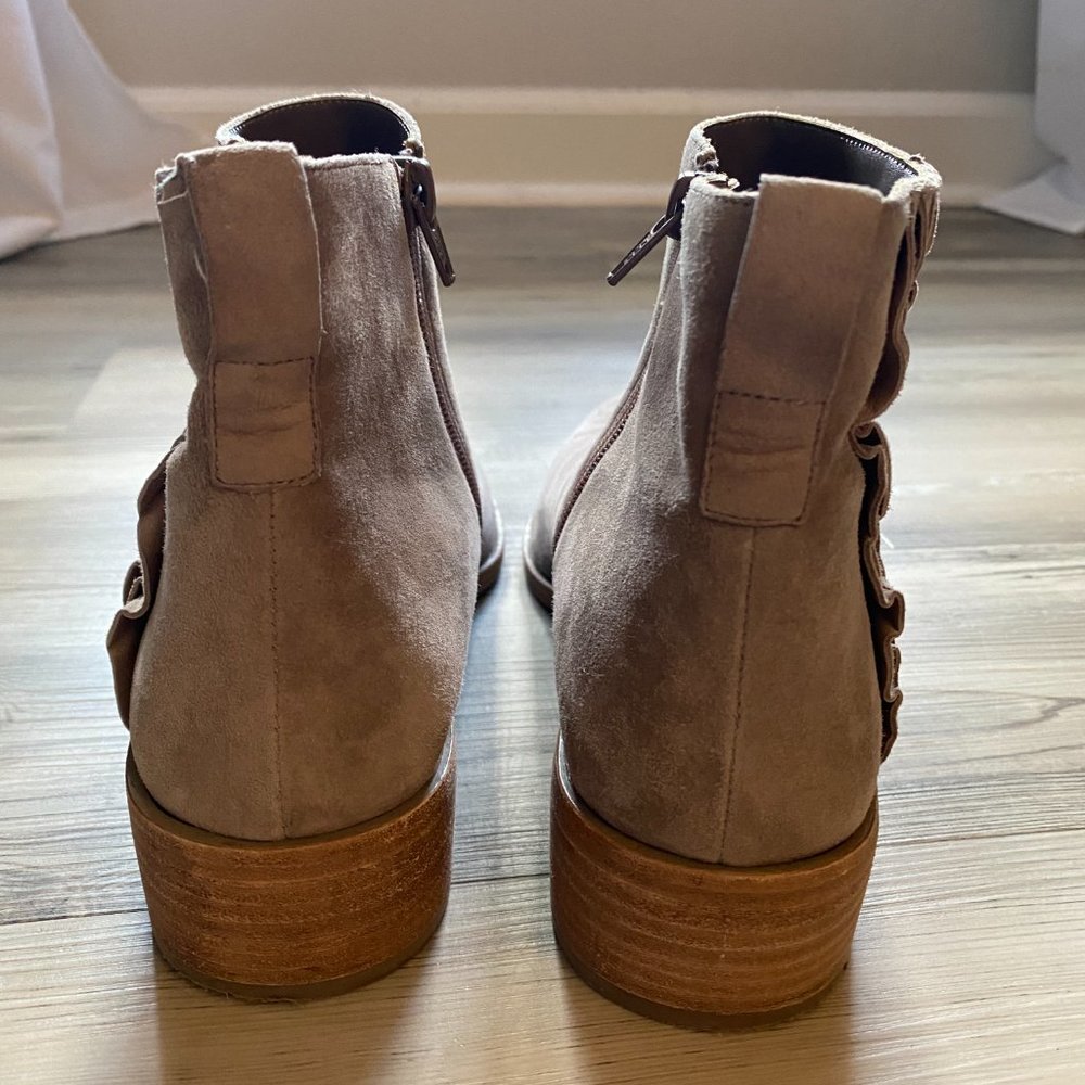 Vaneli Fazar Bootie with Ruffle - Picture 7 of 8